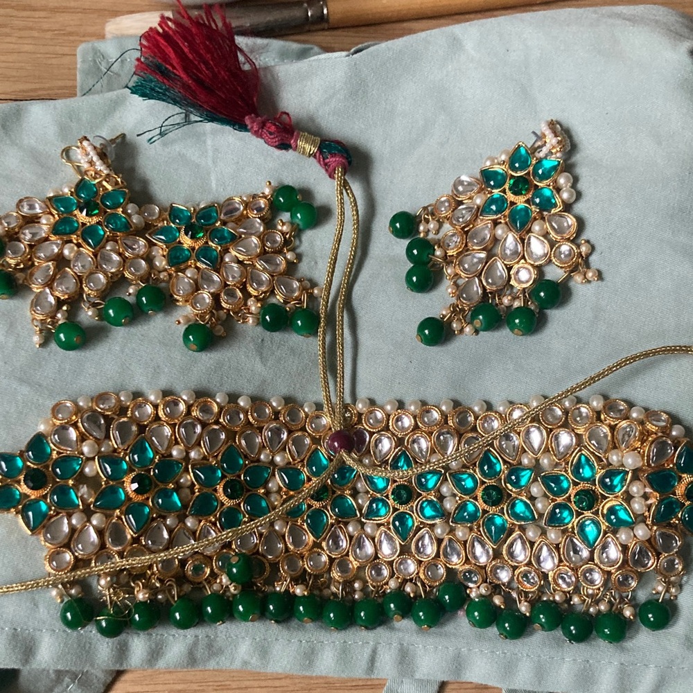 Elegant Gold and Green Jewelry necklace, earrings, tikka set